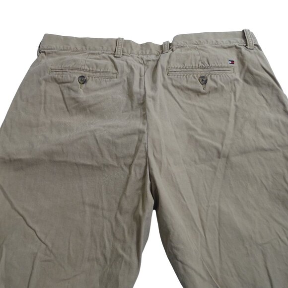 Tommy Hilfiger Straight Leg Khaki Chino Pants Mens Size 35 x 30 Preppy Casual - Picture 4 of 13